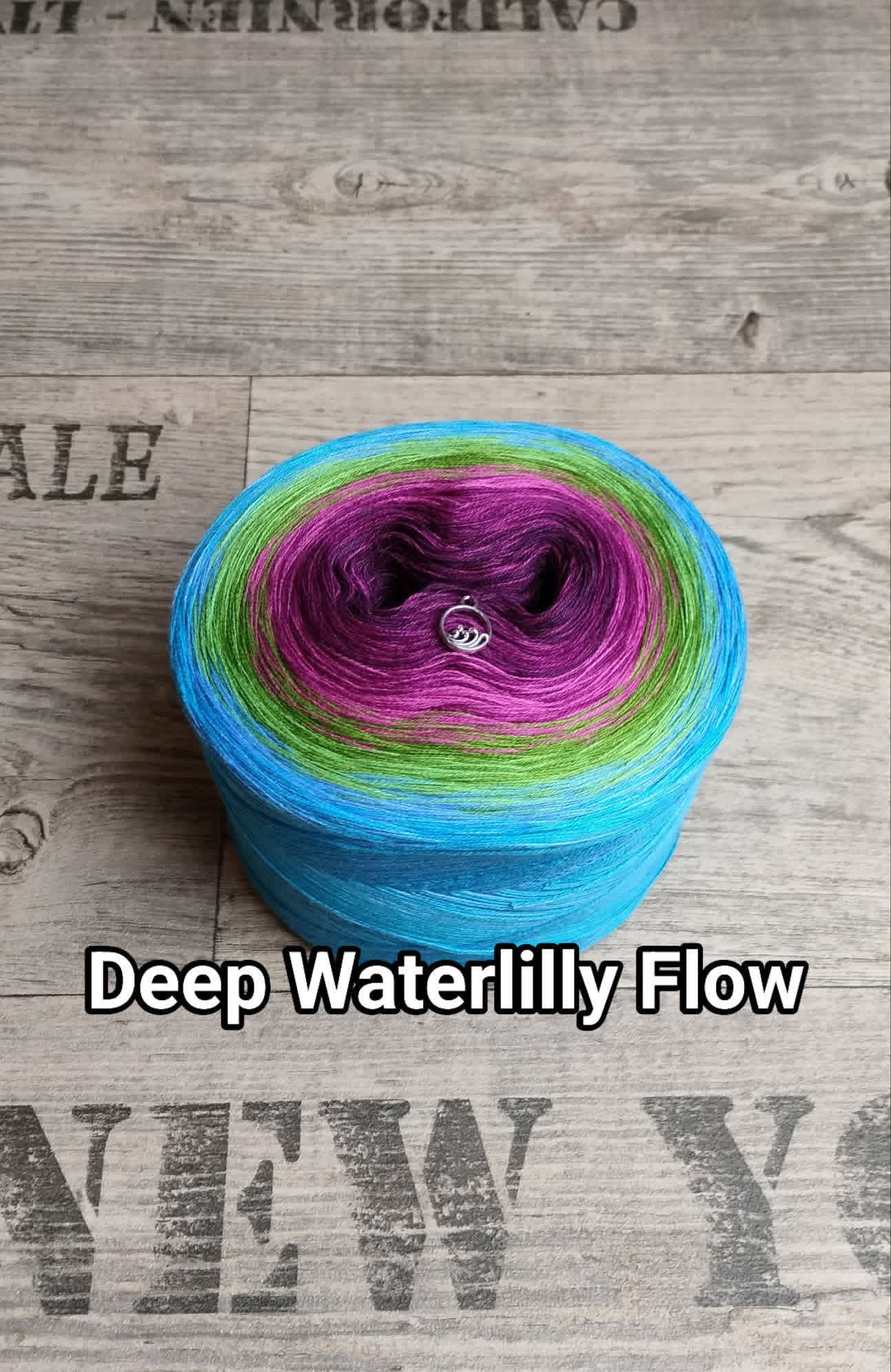 Bobbel "Deep Waterlilly Flow"